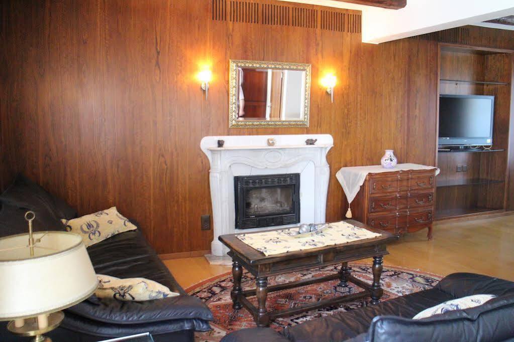 Hôtel-Restaurant de la Tour Extérieur photo
